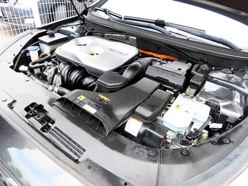 Hyundai Sonata — photo 18