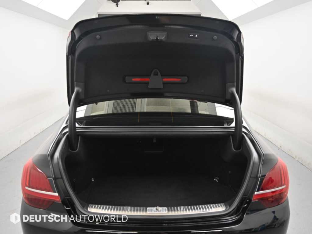 Kia K9 — photo 19