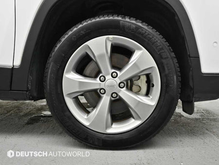 Jeep Cherokee — photo 05