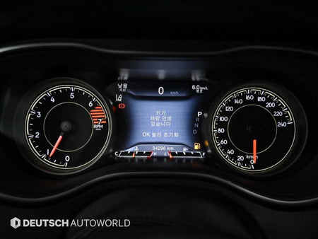 Jeep Cherokee — photo 08