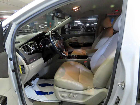 Kia Carnival — photo 06