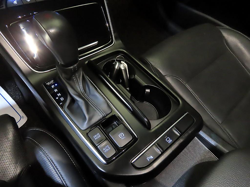 Hyundai Grandeur — photo 12