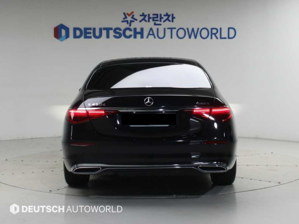 Mercedes-Benz S-Class — photo 04
