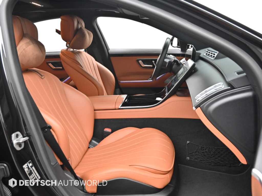 Mercedes-Benz S-Class — photo 10