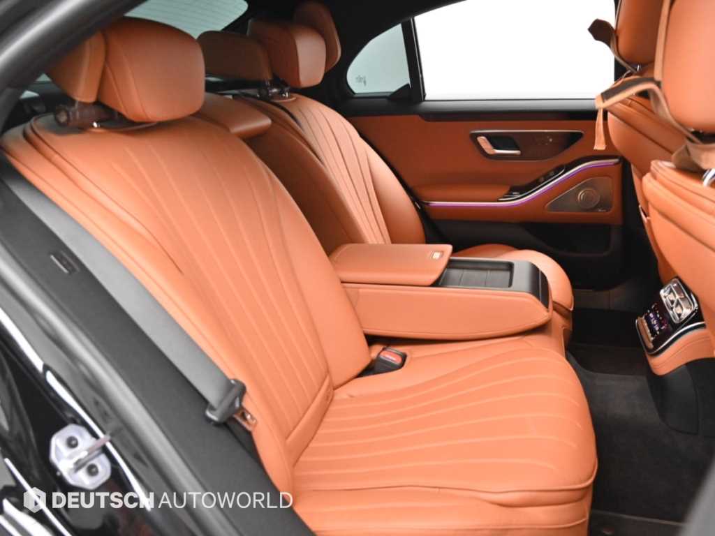Mercedes-Benz S-Class — photo 12