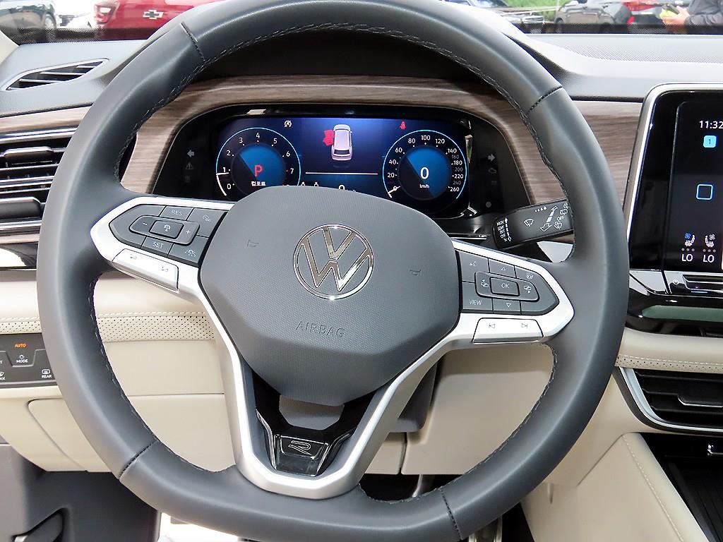 Volkswagen Atlas — photo 08