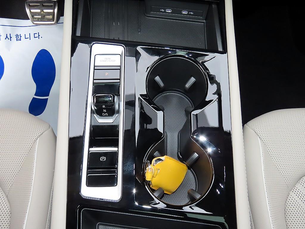 Volkswagen Atlas — photo 11