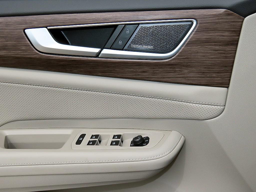 Volkswagen Atlas — photo 12