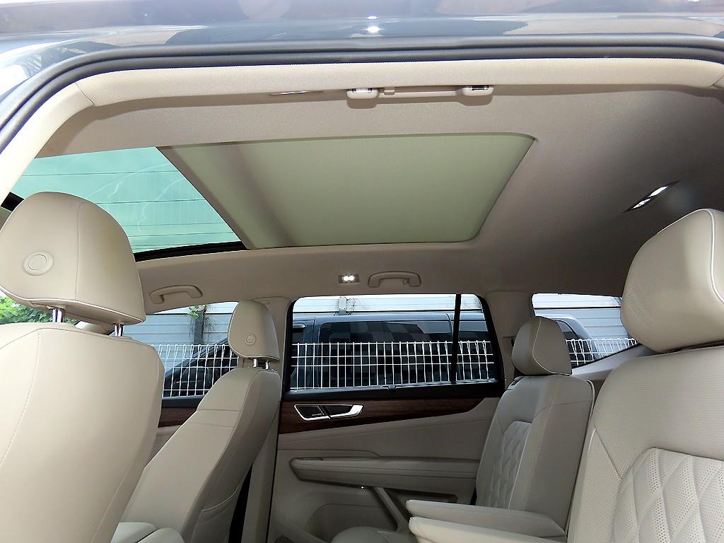 Volkswagen Atlas — photo 16