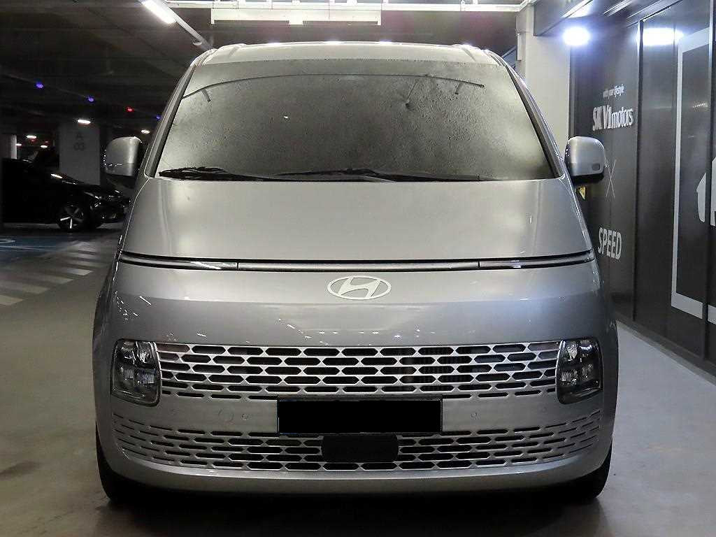 Hyundai Staria — photo 02