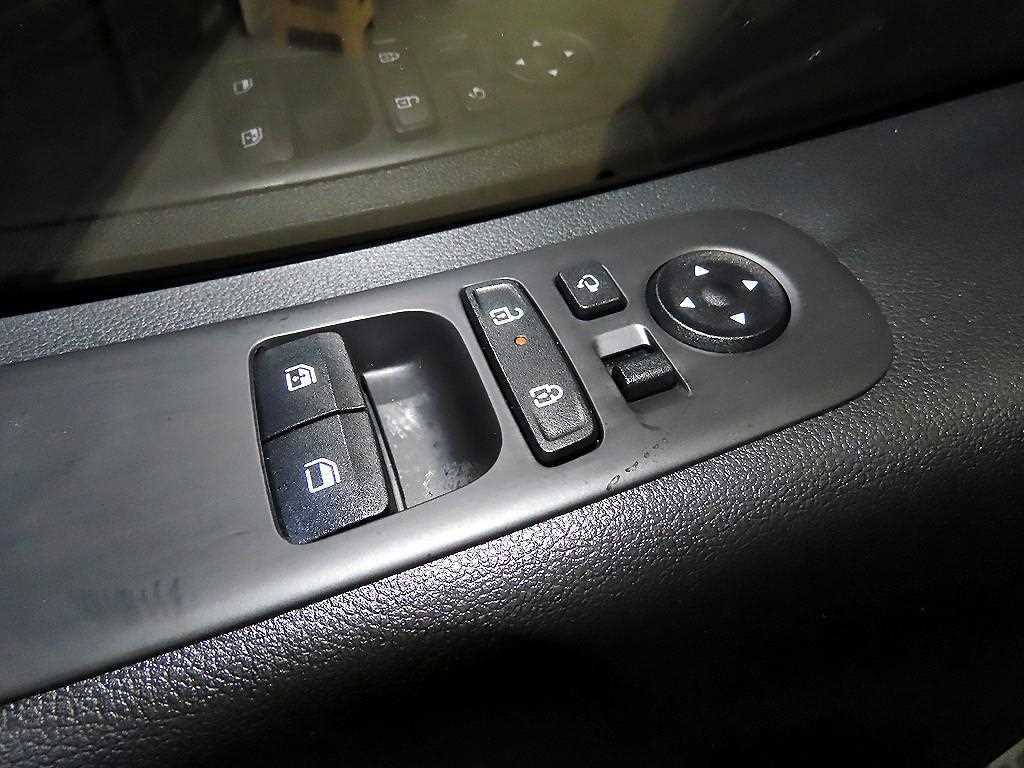 Hyundai Staria — photo 13