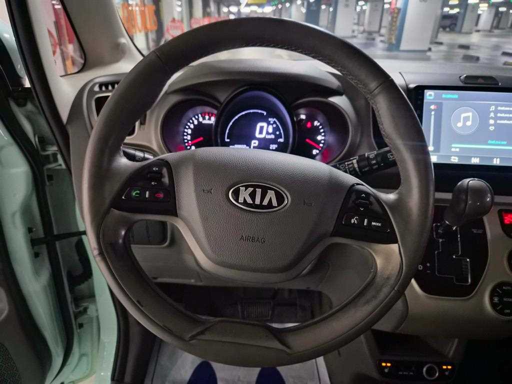 Kia RAY — photo 08