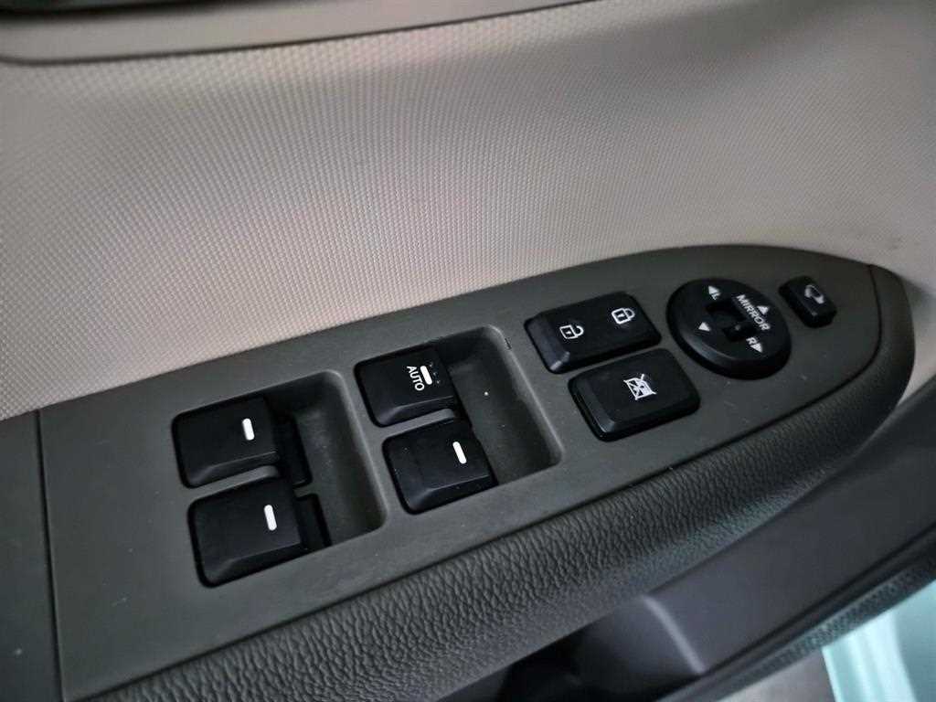Kia RAY — photo 12
