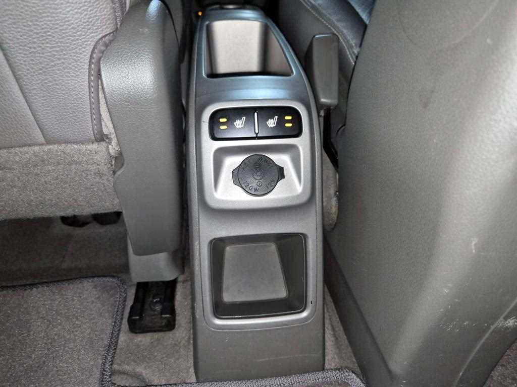 Kia RAY — photo 16