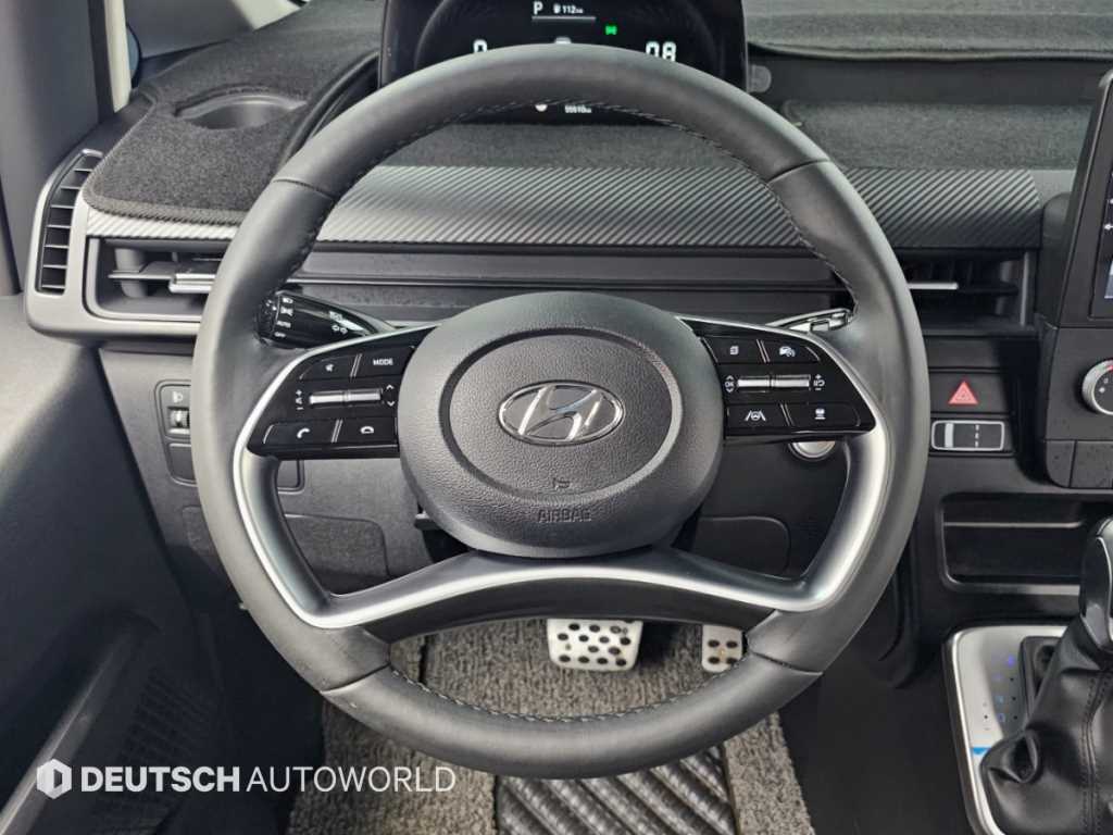 Hyundai Staria — photo 13