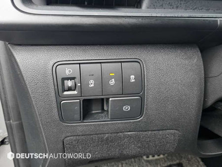 Hyundai Staria — photo 16