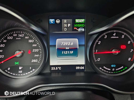 Mercedes-Benz GLC-Class — photo 08