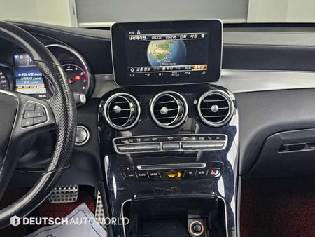 Mercedes-Benz GLC-Class — photo 14