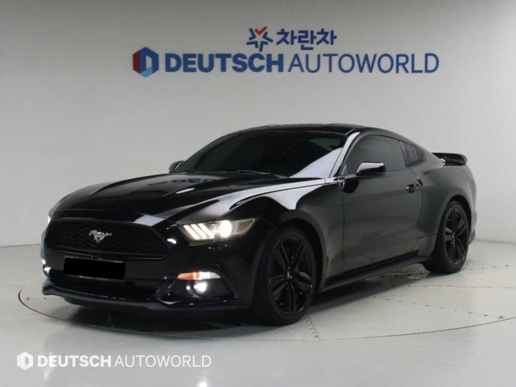 Ford Mustang — photo 01