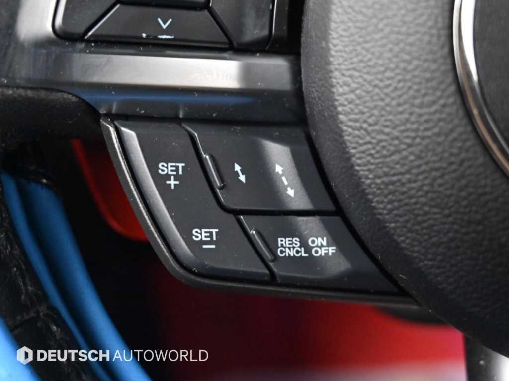 Ford Mustang — photo 15