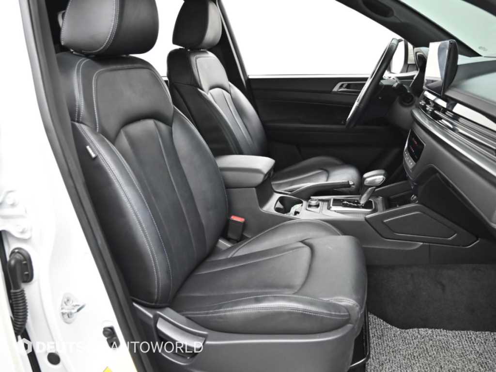KGM Rexton — photo 10