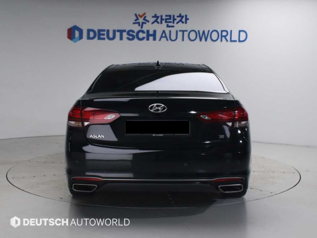 Hyundai Aslan — photo 04