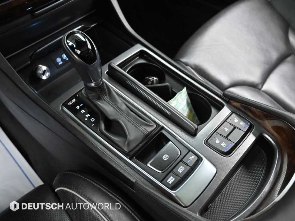 Hyundai Aslan — photo 09