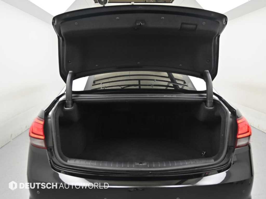 Hyundai Aslan — photo 19