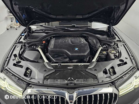 BMW 5-Series — photo 07