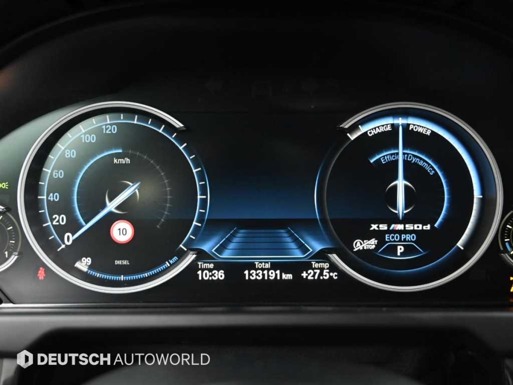 BMW X5 — photo 05