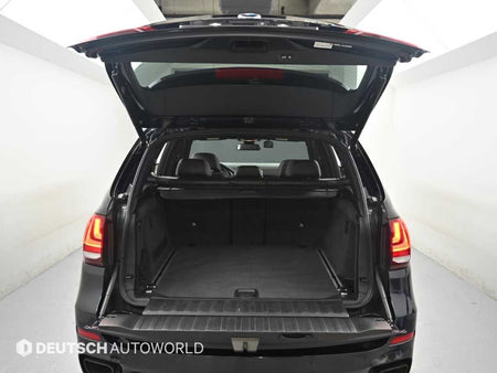 BMW X5 — photo 19