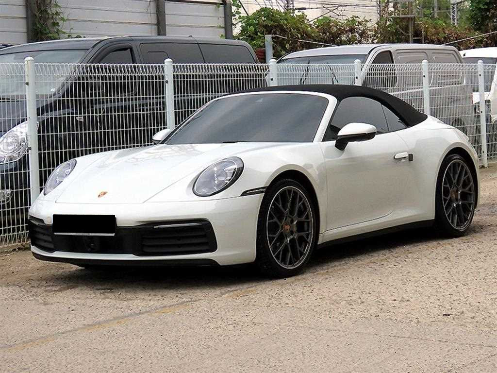 Porsche 911 — photo 02