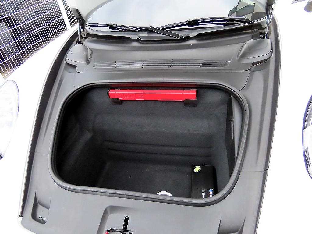 Porsche 911 — photo 19