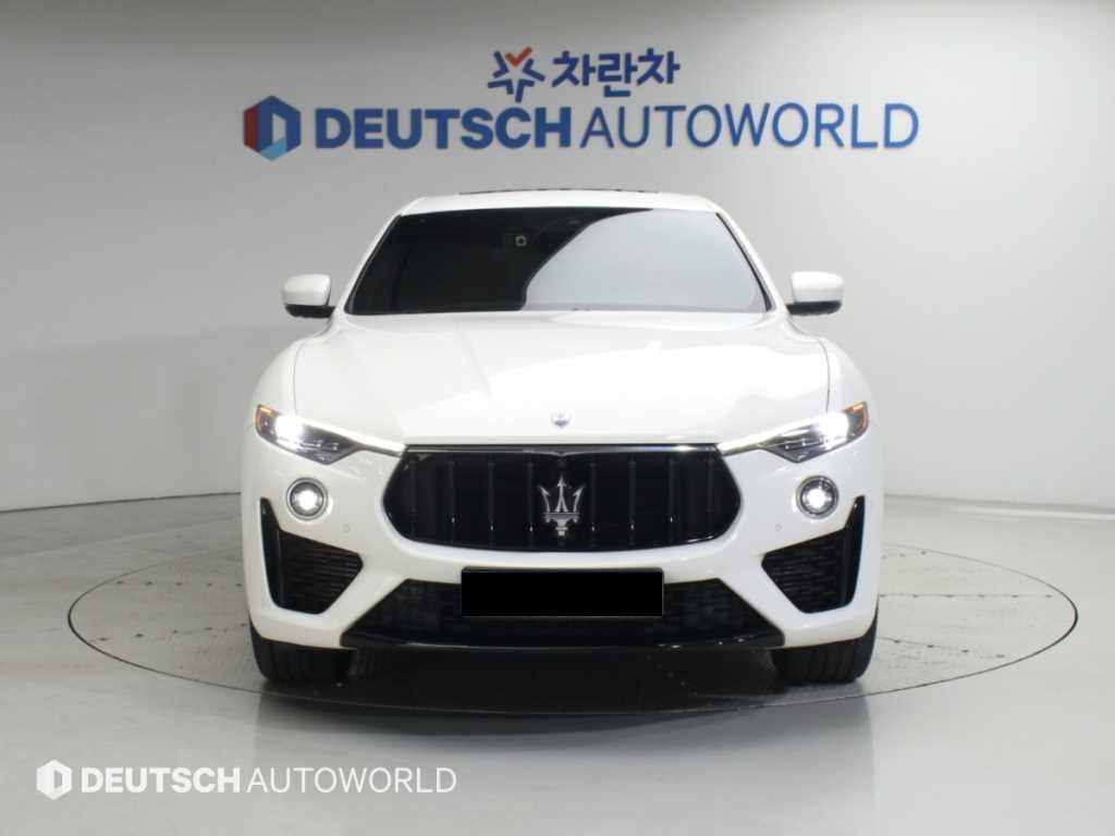 Maserati Levante — photo 03