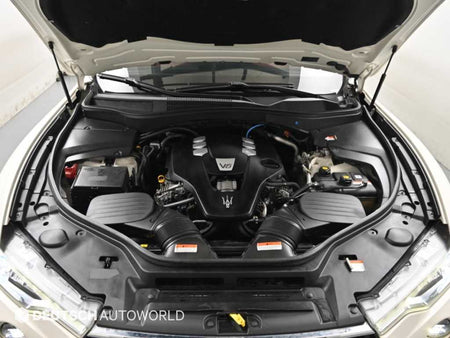 Maserati Levante — photo 06