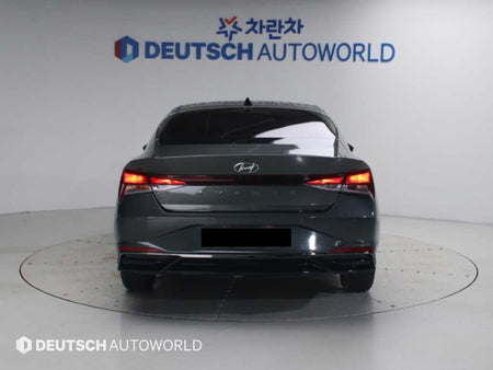 Hyundai Avante — photo 05