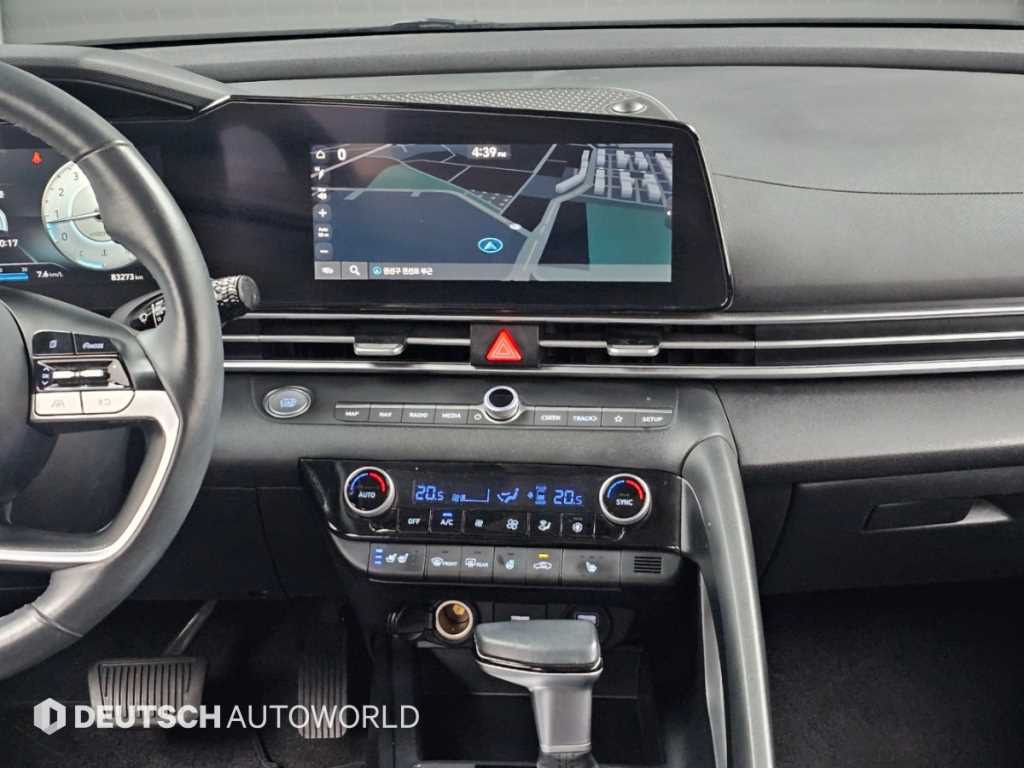 Hyundai Avante — photo 07