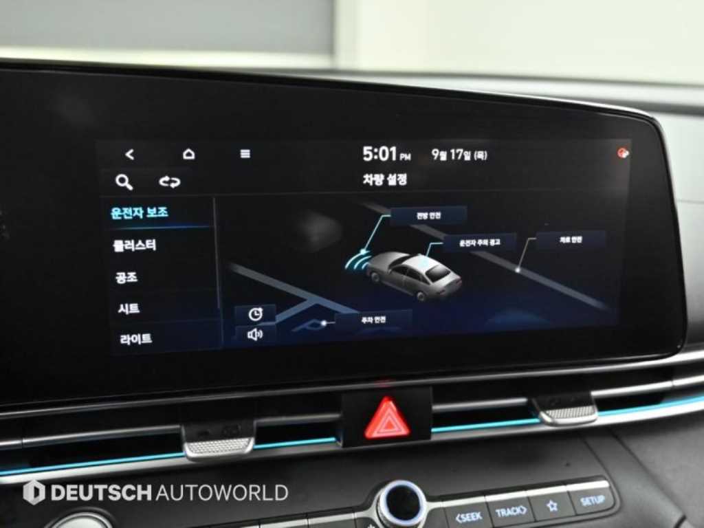 Hyundai Avante — photo 08