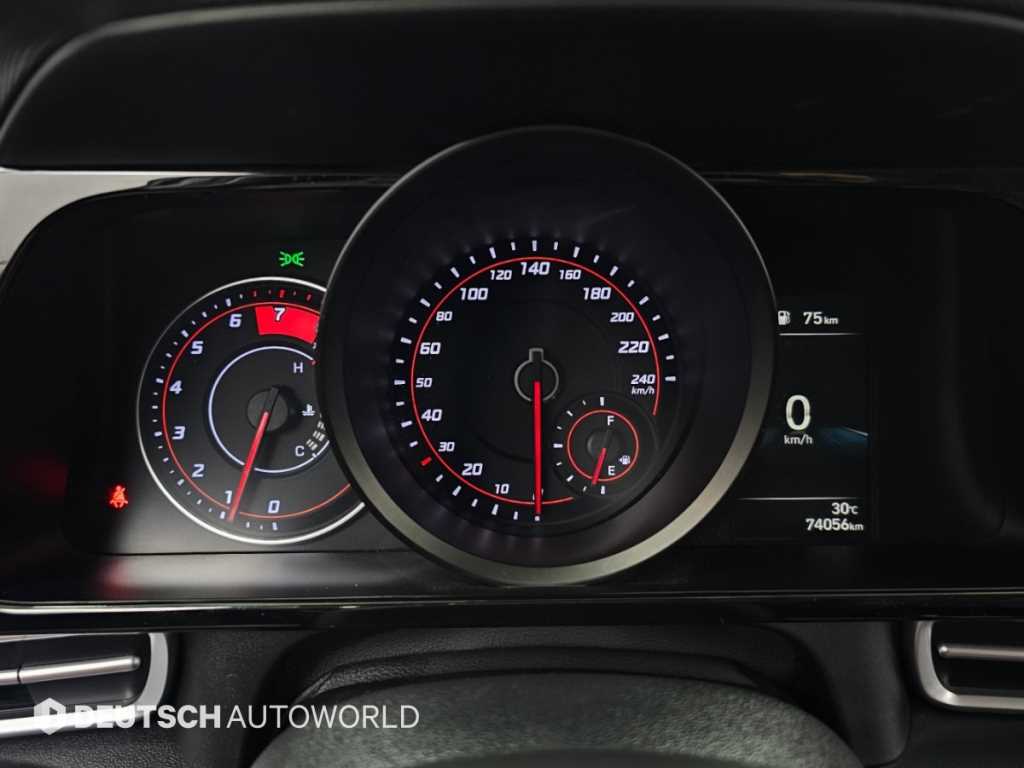 Hyundai Avante — photo 14