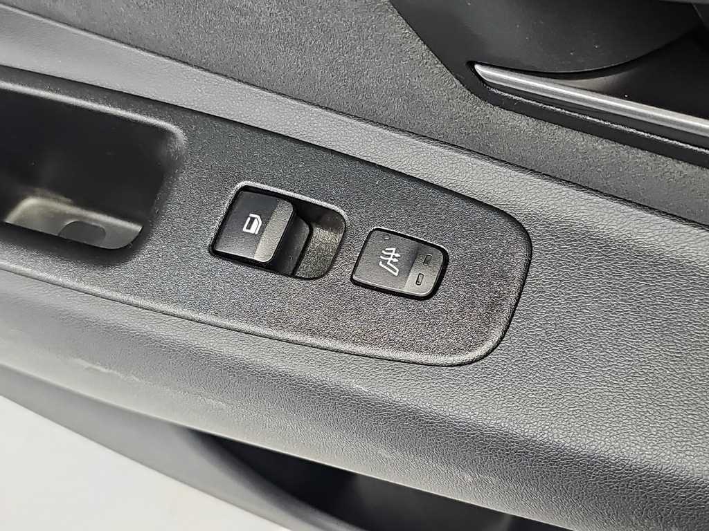 Hyundai Avante — photo 14