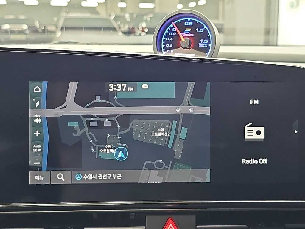 Hyundai Avante — photo 15