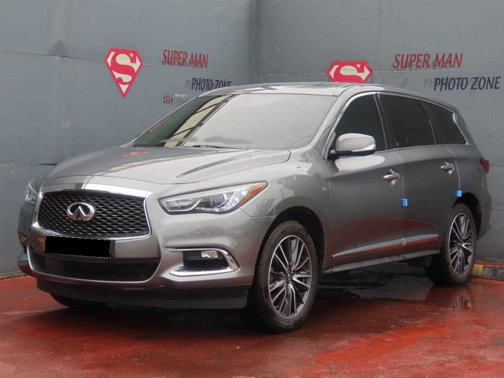 Infiniti QX60 — photo 01