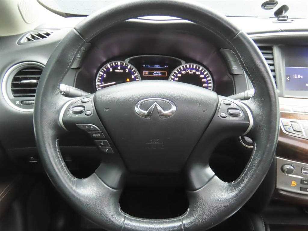 Infiniti QX60 — photo 11