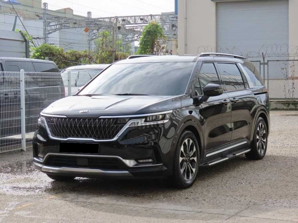 Kia Carnival — photo 02