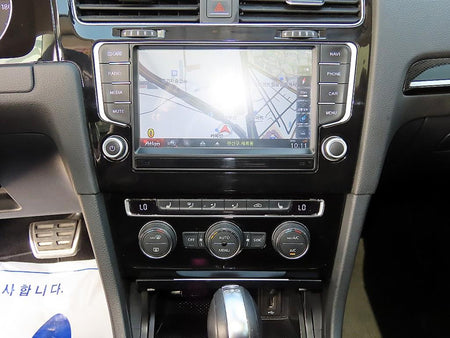 Volkswagen Golf — photo 13
