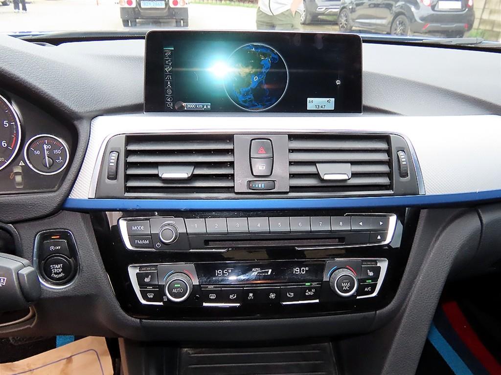 BMW 3-Series — photo 14