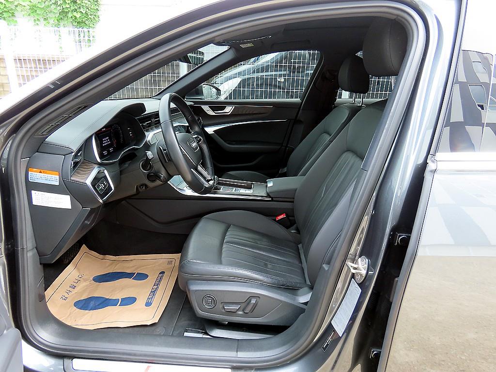 Audi A6 — photo 05