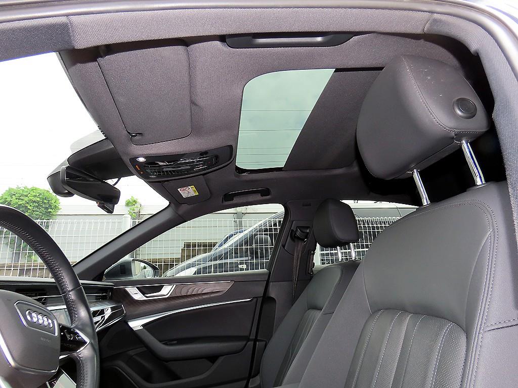 Audi A6 — photo 17