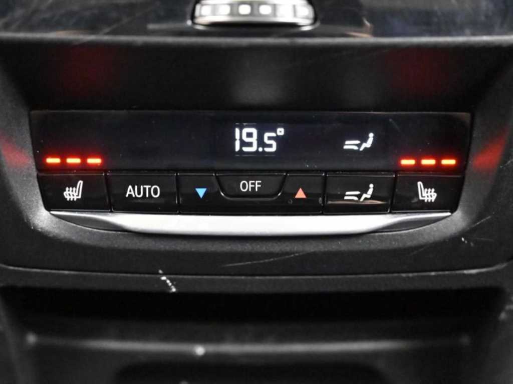 BMW X4 — photo 16