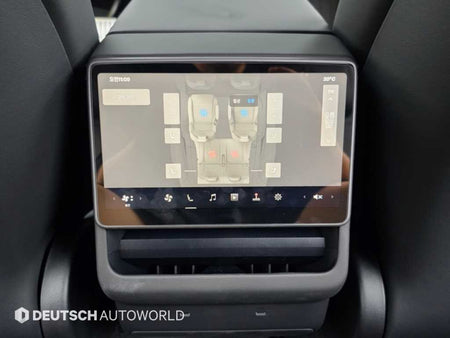 Tesla Model Y — photo 16